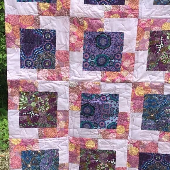 NWT Hand Crafted Purples & Pinks Quilt - Picture 9 of 16